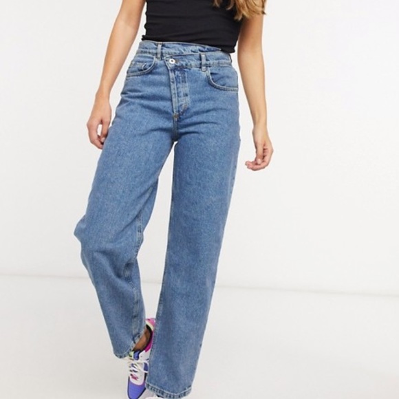 Denim - Asymmetric jeans